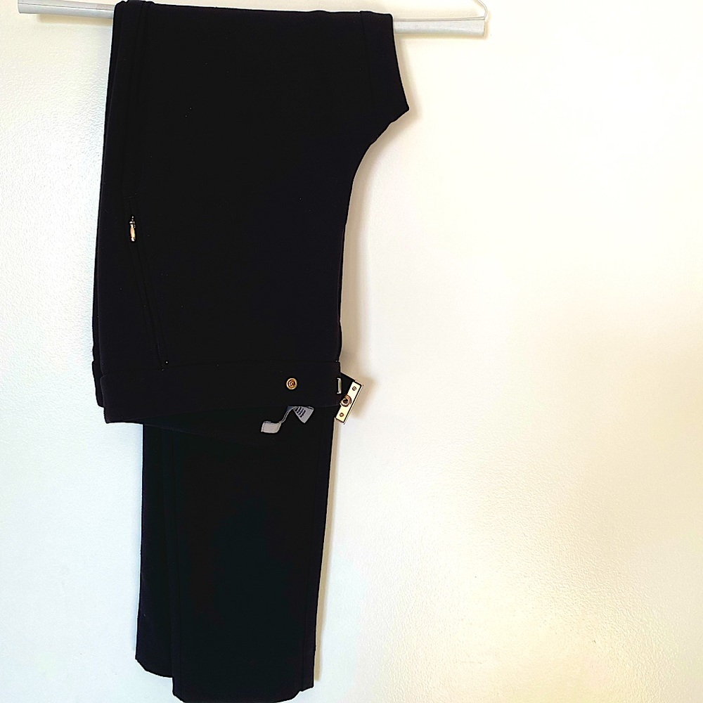 H&M Size 4 black skinny pants!